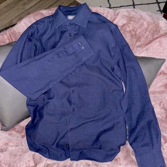 Michael Kors Airsoft Streach button up! - Picture 4 of 8